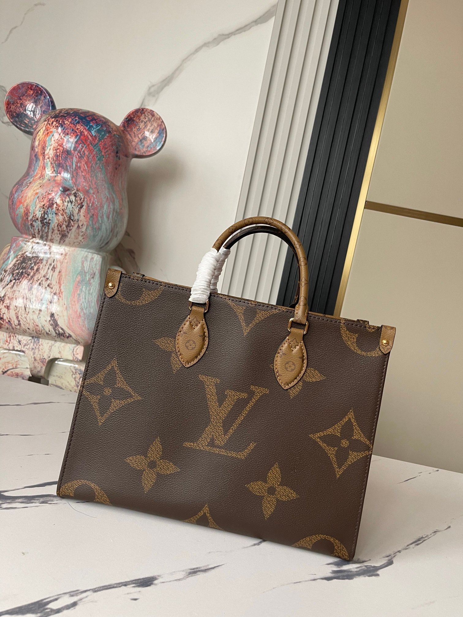 Louis Vuitton Shopping Bags